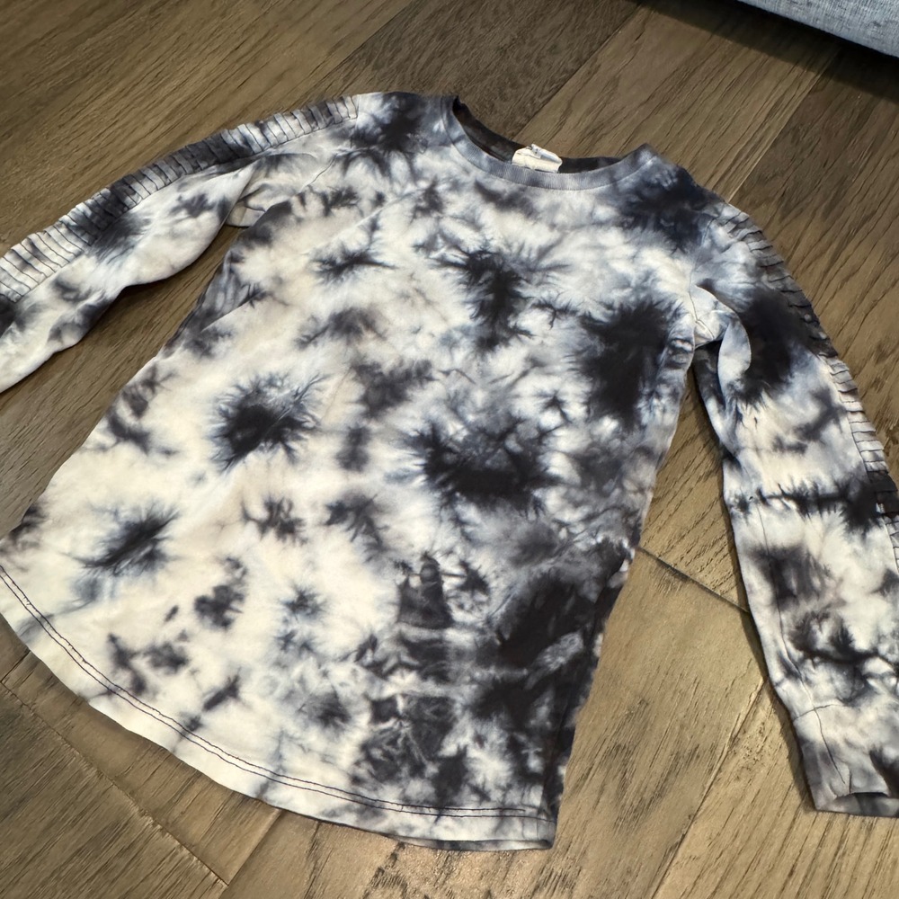 Cotton‎ On Kids Tie Dye Long Sleeve Top Size 6 Black White Trendy - Picture 2 of 6